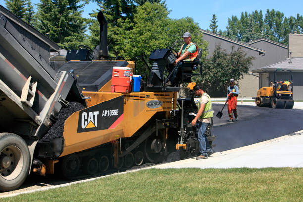 Best Driveway Pavers Installation  in Cahokia, IL